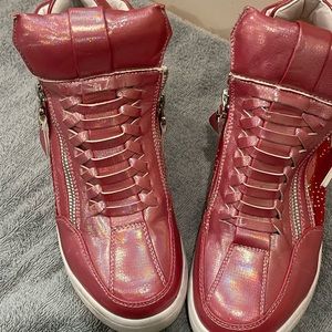 Pink beauties size 8.5